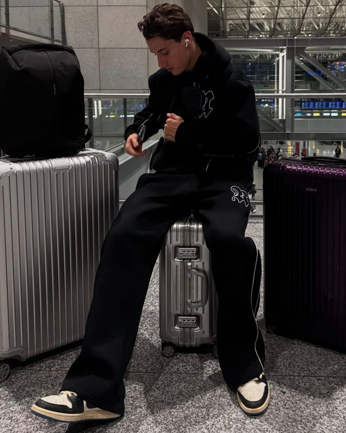 Black White N Jogger